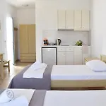 Apartmanhotel Captain Paros 3*