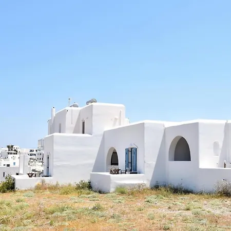 Captain Paros Apartmanhotel Náusza