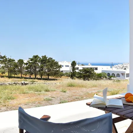 Captain Paros Apartahotel 3*