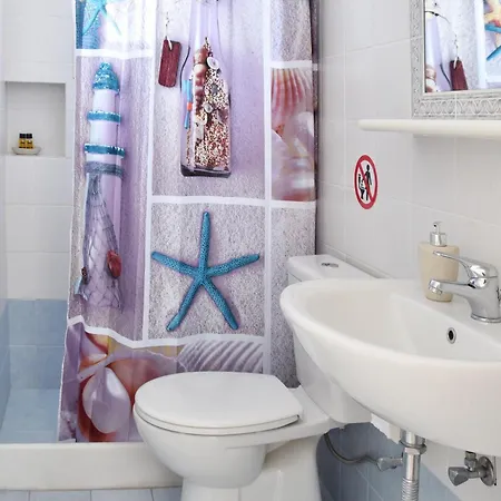 Captain Paros Apartahotel 3*