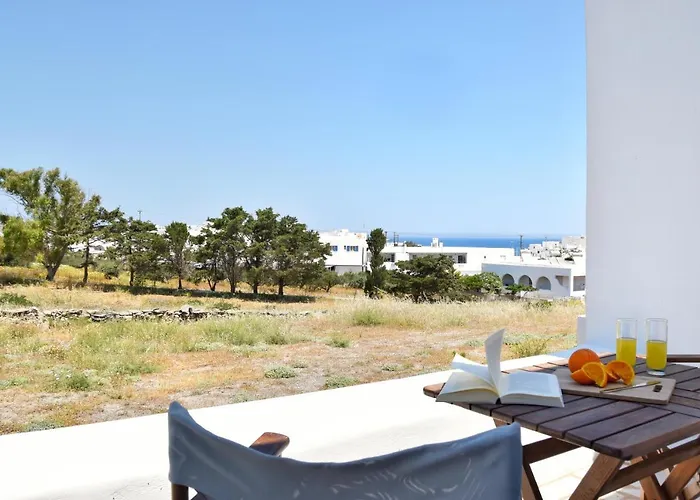 Captain Paros Lägenhetshotell 3*